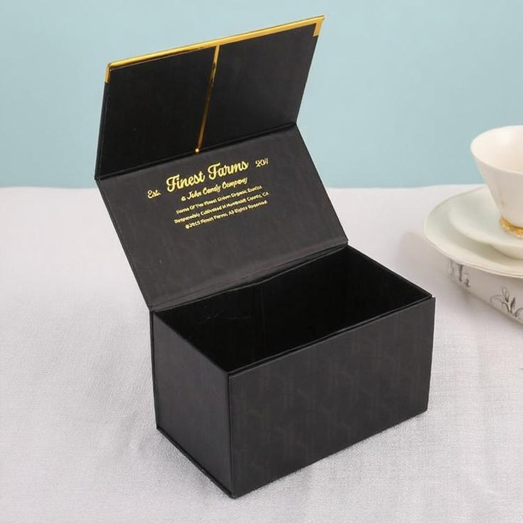 Herstellung individueller Parfümschachteln für Großhändler: Ein praktischer Leitfaden zum Erfolg 3 Custom Perfume Boxes Manufacturing for Wholesalers