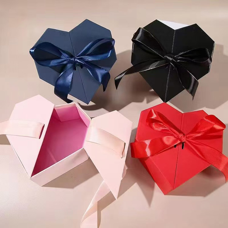 Wholesale Perfume Heart Shaped Gift Boxes Supplier for Bulk Orders 2 Perfume Heart Shaped Gift Boxes Supplier