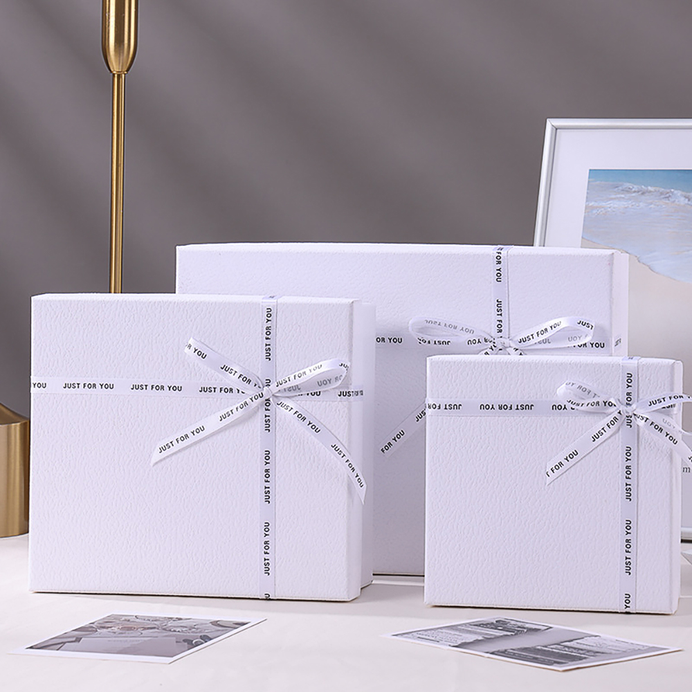 Custom Lid and Base Gift Packaging Perfume Boxes ODM