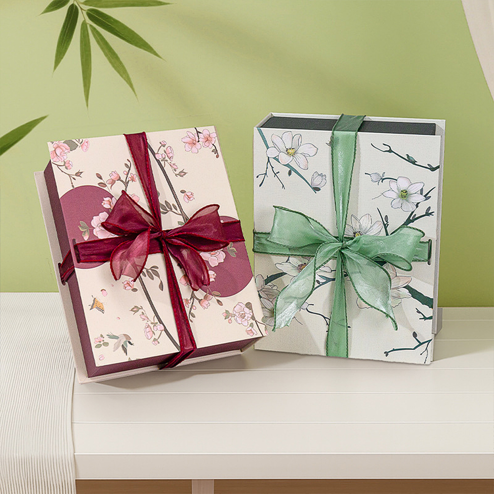 Custom Magnetic Closure Perfume Boxes Manufacturer