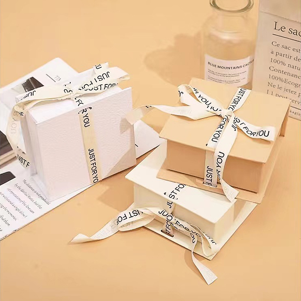 Magnetic Closure Fragrant Perfume Boxes Factory Direct