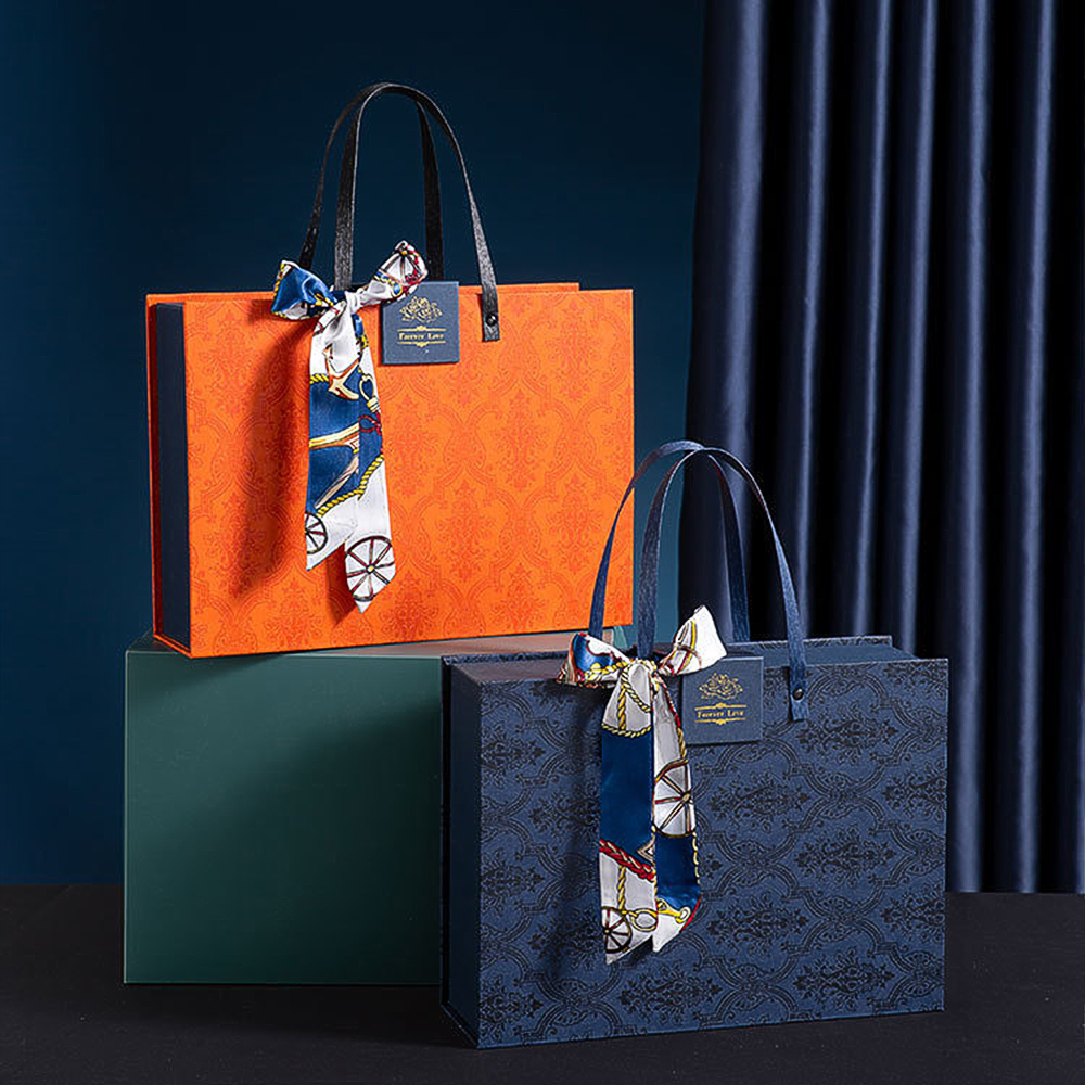 Wholesale Clamshell Rigid Boxes for Cosmetics Perfume