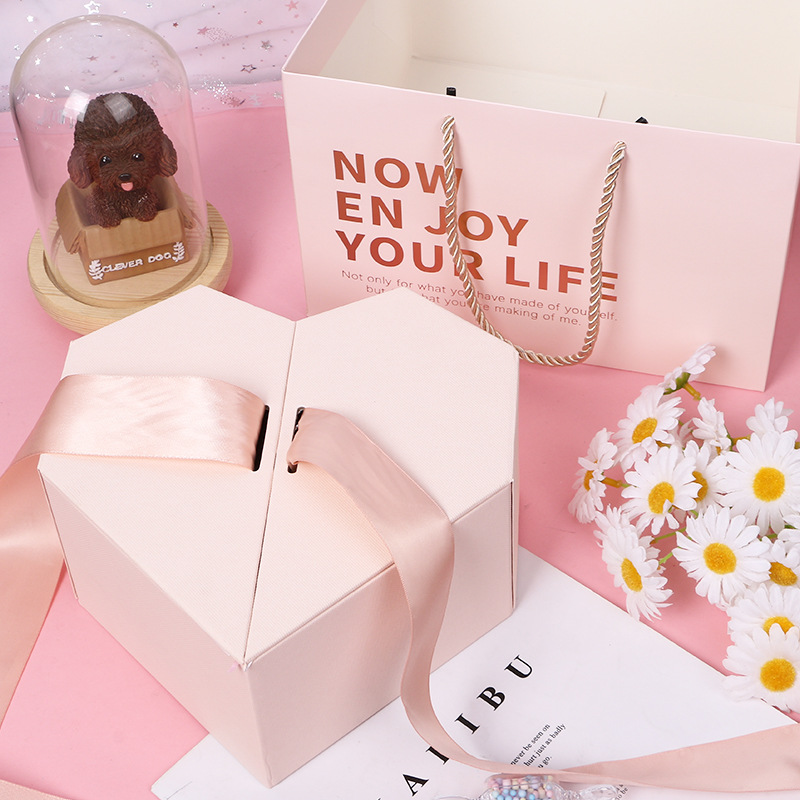 Heart-Shaped Perfume Boxes A Romantic Touch for Fragrance Packaging