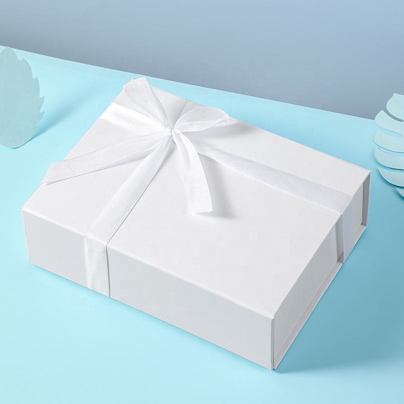 The Importance of Mini Perfume Boxes in Fragrance Packaging 4 The Importance of Mini Perfume Boxes in Fragrance Packaging