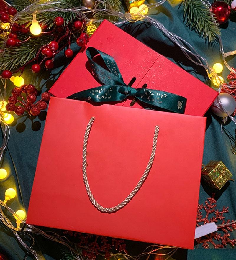 Your Holiday Sales with Custom Perfume Boxes