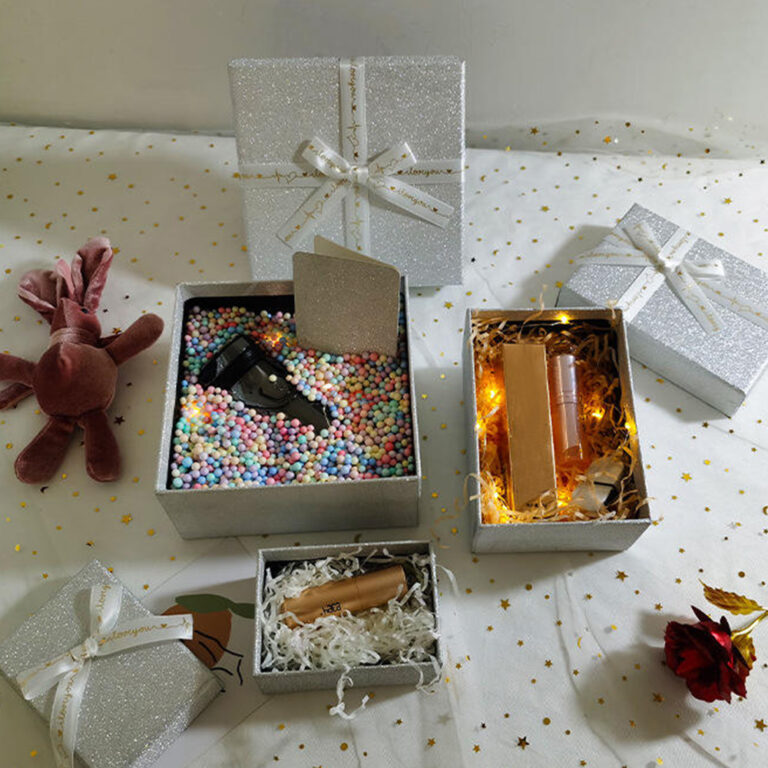 Customizing Perfume Packaging Boxes