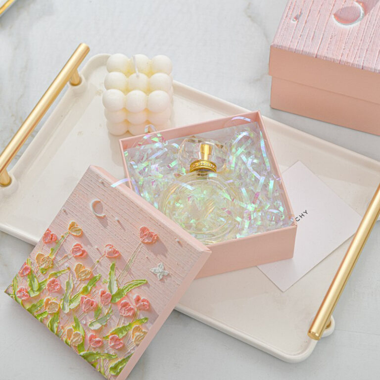What Kind of Perfume Boxes are more useful
